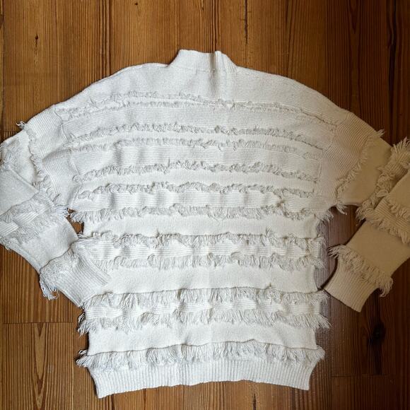 AndTheWhy cream layered fringe mock neck sweater SIZE M/L - Picture 4 of 4